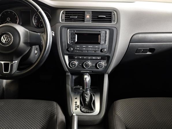 Volkswagen Jetta VI с пробегом 2014 года, цена 1 098 000 рублей, 121063 км, седан, Автокод Объявления