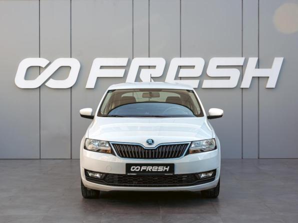 Skoda Rapid I Рестайлинг с пробегом 2019 года, цена 1 185 000 рублей, 188974 км, лифтбек, Автокод Объявления