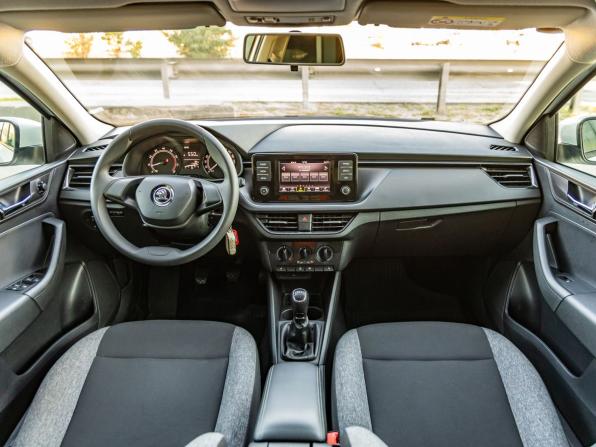 Skoda Rapid II с пробегом 2021 года, цена 1 548 000 рублей, 77328 км, лифтбек, Автокод Объявления