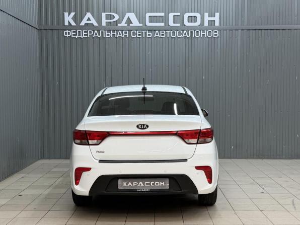 Kia Rio IV с пробегом 2017 года, цена 1 230 000 рублей, 78340 км, седан, Автокод Объявления