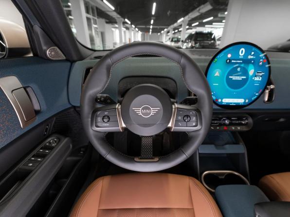 Mini Countryman III с пробегом 2024 года, цена 5 680 000 рублей, 7250 км, внедорожник, Автокод Объявления