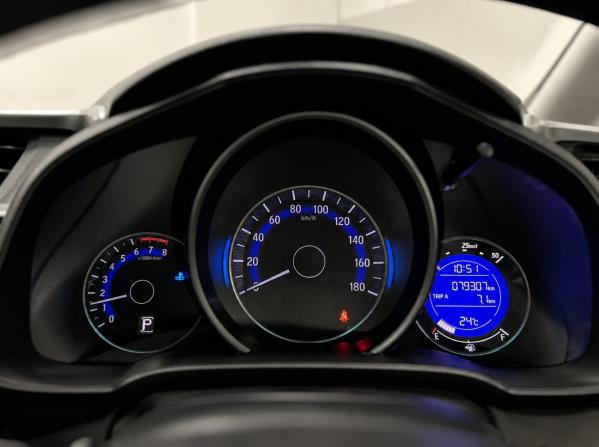 Honda Fit III с пробегом 2016 года, цена 1 050 000 рублей, 79300 км, хэтчбек, Автокод Объявления
