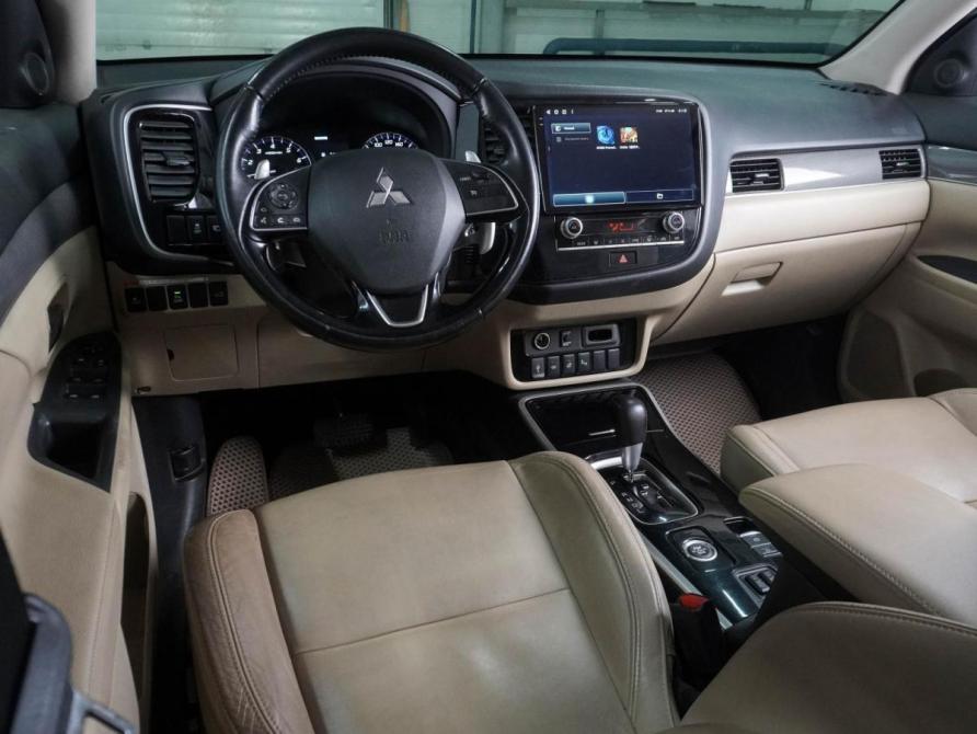 Mitsubishi Outlander III Рестайлинг 3 Воронеж  - изображение 6
