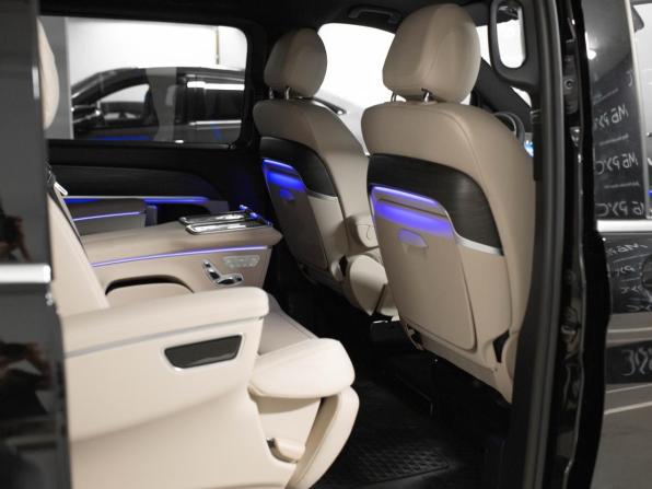 Новый Mercedes-Benz V-Класс III (W447) Рестайлинг 2 2026 года, цена 15 653 000 рублей, минивэн, Автокод Объявления