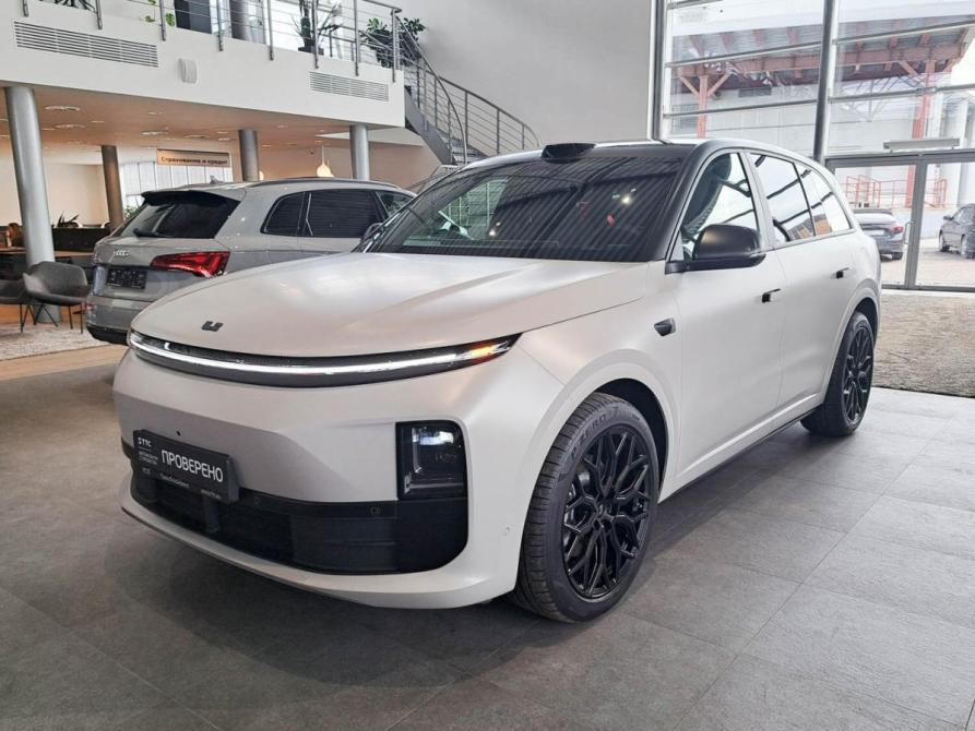 Li Auto (Lixiang) L6 Казань  - изображение 1