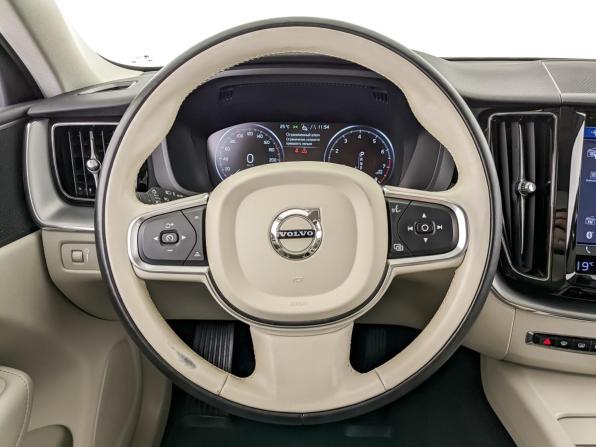 Volvo XC60 II с пробегом 2020 года, цена 3 650 000 рублей, 97567 км, внедорожник, Автокод Объявления