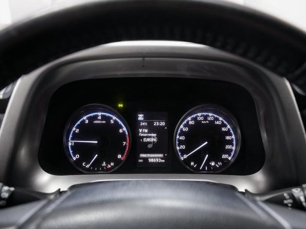 Toyota RAV4 IV (XA40) Рестайлинг с пробегом 2019 года, цена 2 890 000 рублей, 98693 км, внедорожник, Автокод Объявления