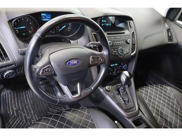 Ford Focus III Рестайлинг с пробегом 2017 года, цена 892 400 рублей, 168073 км, седан, Автокод Объявления