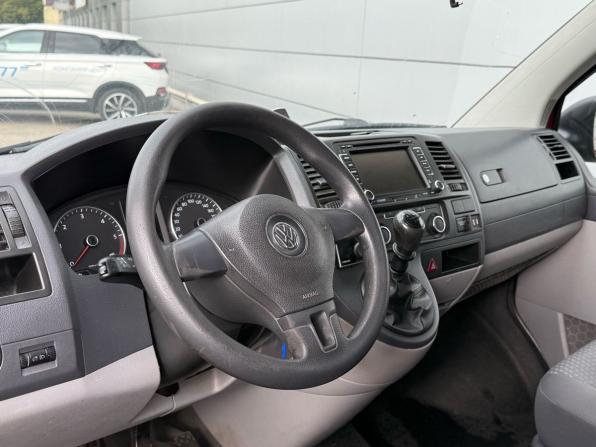 Volkswagen Caravelle T5 Рестайлинг с пробегом 2010 года, цена 1 430 000 рублей, 390000 км, минивэн, Автокод Объявления