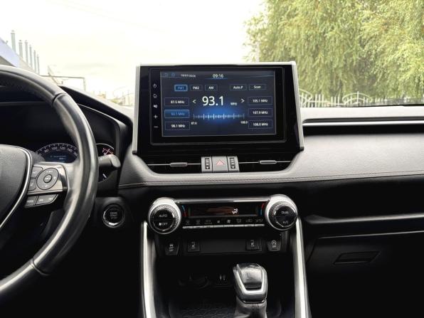 Toyota RAV4 V (XA50) с пробегом 2021 года, цена 3 600 000 рублей, 77316 км, внедорожник, Автокод Объявления