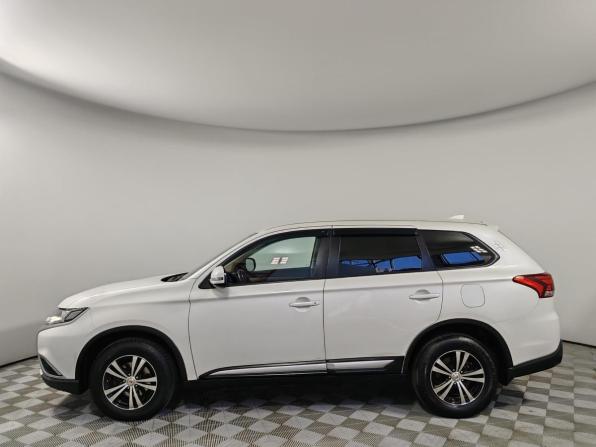 Mitsubishi Outlander III Рестайлинг 2 с пробегом 2017 года, цена 1 929 000 рублей, 154087 км, внедорожник, Автокод Объявления