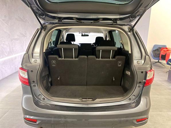 Mazda Premacy III (CW) с пробегом 2010 года, цена 945 000 рублей, 134793 км, компактвэн, Автокод Объявления