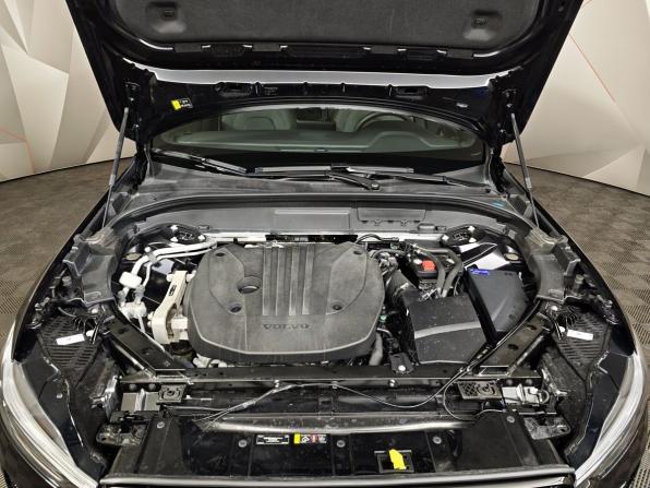 Volvo XC60 II Рестайлинг с пробегом 2025 года, цена 5 800 000 рублей, 4938 км, внедорожник, Автокод Объявления