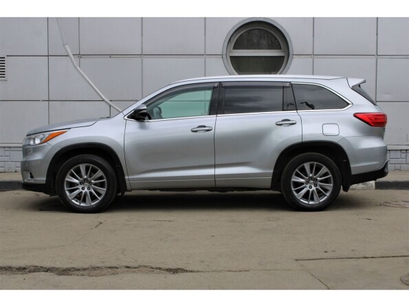 Toyota Highlander III (XU50) с пробегом 2015 года, цена 4 055 000 рублей, 60444 км, offers.body_type.unknown, Автокод Объявления