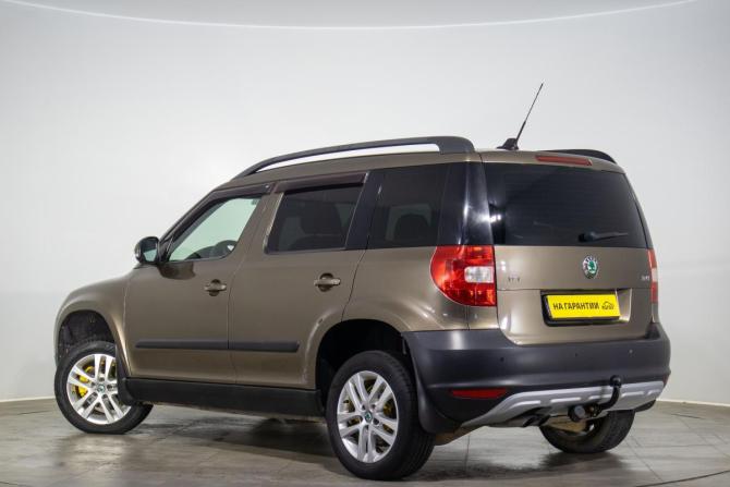 Skoda Yeti I с пробегом 2012 года, цена 879 000 рублей, 190000 км, внедорожник, Автокод Объявления