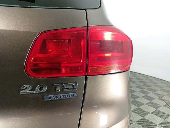 Volkswagen Tiguan I Рестайлинг с пробегом 2015 года, цена 1 349 000 рублей, 162000 км, внедорожник, Автокод Объявления