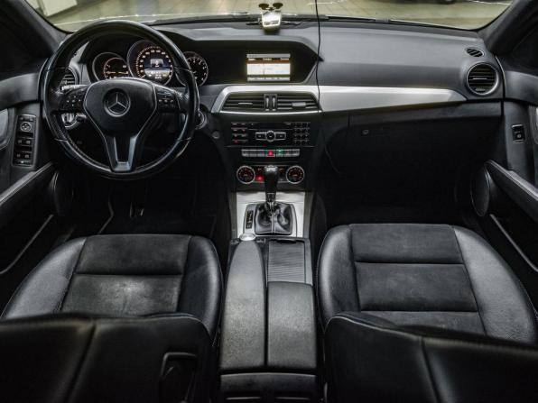 Mercedes-Benz C-Класс III (W204) Рестайлинг с пробегом 2013 года, цена 1 340 000 рублей, 309190 км, седан, Автокод Объявления