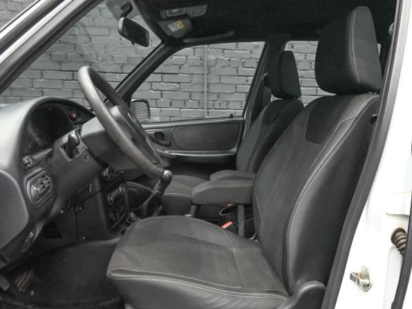 Chevrolet Niva I Рестайлинг с пробегом 2017 года, цена 800 000 рублей, 98231 км, внедорожник, Автокод Объявления