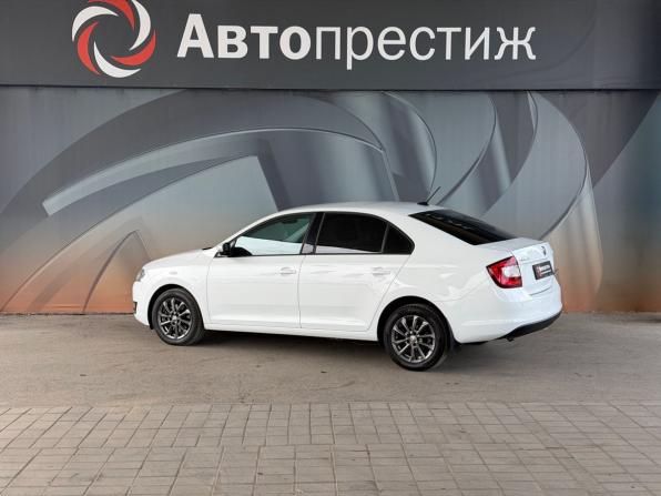 Skoda Rapid I Рестайлинг с пробегом 2019 года, цена 1 435 000 рублей, 92090 км, лифтбек, Автокод Объявления