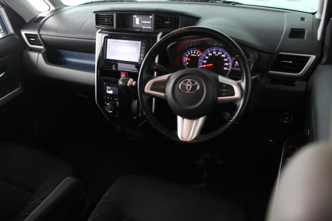 Toyota Roomy I с пробегом 2017 года, цена 1 154 990 рублей, 113123 км, микровэн, Автокод Объявления