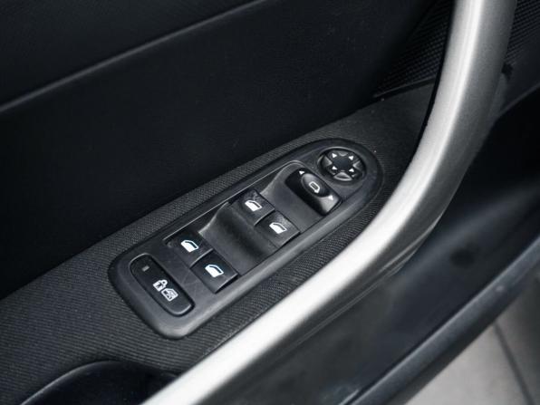 Peugeot 308 I с пробегом 2008 года, цена 450 000 рублей, 201028 км, хэтчбек, Автокод Объявления