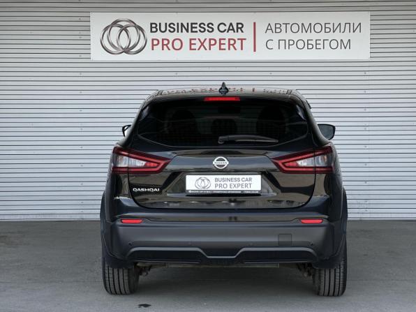 Nissan Qashqai II Рестайлинг с пробегом 2021 года, цена 2 195 000 рублей, 42369 км, внедорожник, Автокод Объявления