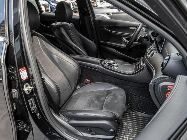 Mercedes-Benz E-Класс V (W213 S213 C238) с пробегом 2018 года, цена 2 985 000 рублей, 139281 км, седан, Автокод Объявления