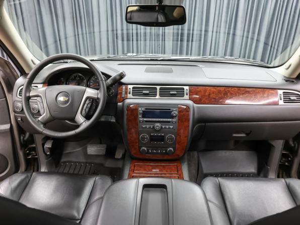 Chevrolet Tahoe III с пробегом 2013 года, цена 2 849 000 рублей, 128044 км, внедорожник, Автокод Объявления