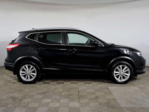 Nissan Qashqai II с пробегом 2018 года, цена 1 798 000 рублей, 122191 км, внедорожник, Автокод Объявления