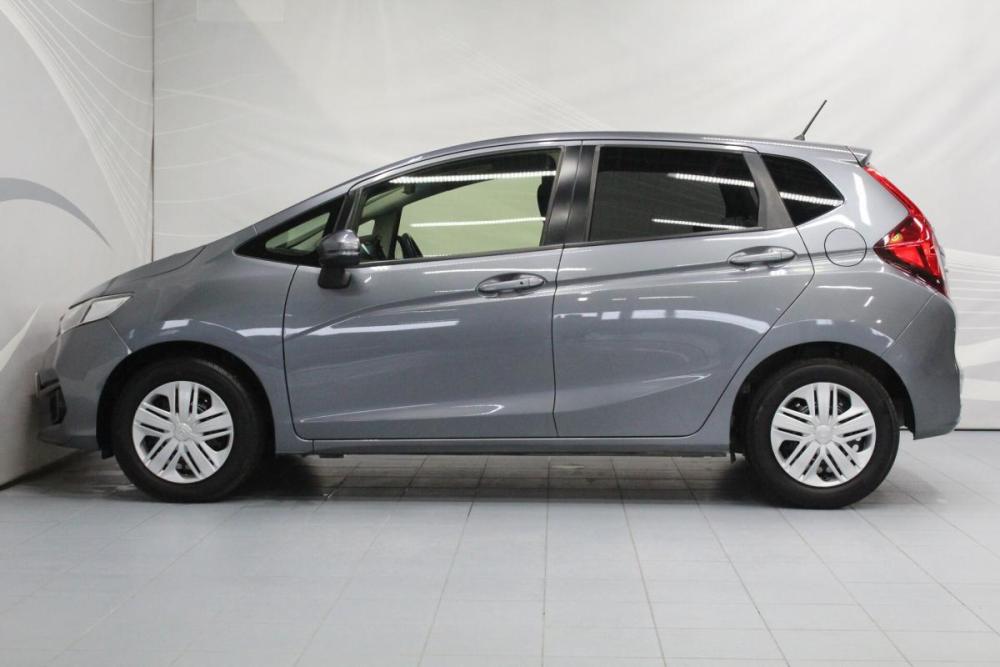Honda Fit III Рестайлинг Кемерово  - изображение 4