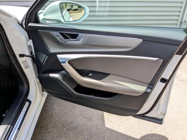 Audi A6 V (C8) с пробегом 2020 года, цена 4 615 000 рублей, 93129 км, универсал, Автокод Объявления