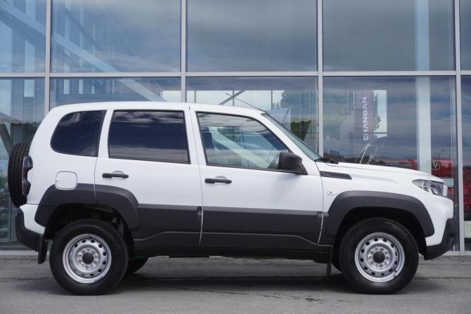 Lada (ВАЗ) Niva Travel I с пробегом 2023 года, цена 970 000 рублей, 57793 км, внедорожник, Автокод Объявления