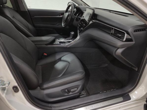 Toyota Camry VIII (XV70) Рестайлинг с пробегом 2021 года, цена 3 220 000 рублей, 51409 км, седан, Автокод Объявления