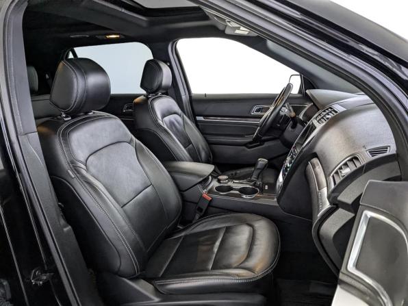 Ford Explorer V Рестайлинг с пробегом 2017 года, цена 2 610 000 рублей, 147837 км, внедорожник, Автокод Объявления