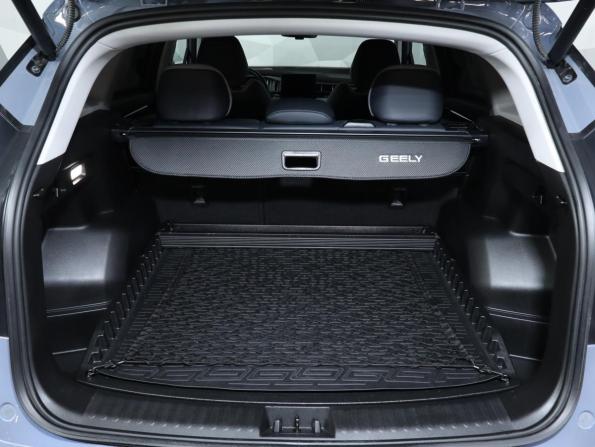 Geely Atlas II с пробегом 2024 года, цена 2 629 000 рублей, 42000 км, внедорожник, Автокод Объявления