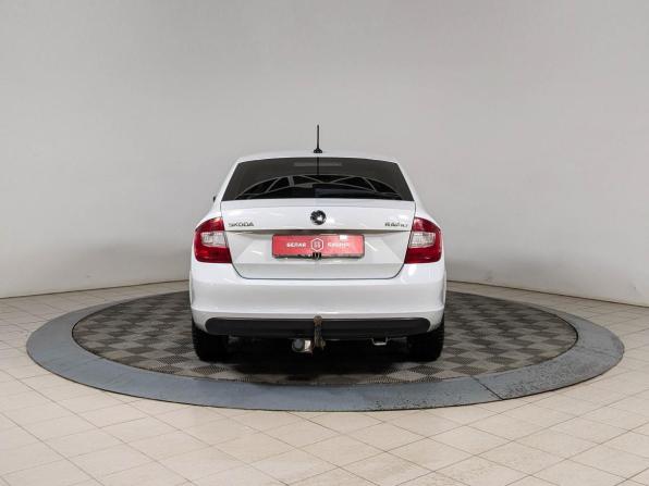 Skoda Rapid I с пробегом 2016 года, цена 699 900 рублей, 260000 км, лифтбек, Автокод Объявления