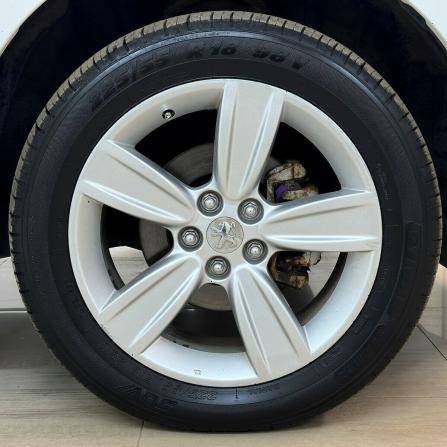 Peugeot 4007 с пробегом 2011 года, цена 1 090 000 рублей, 146834 км, внедорожник, Автокод Объявления