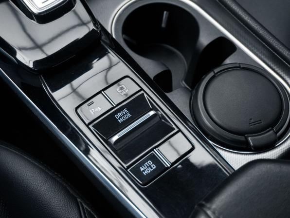 Hyundai Sonata VIII (DN8) с пробегом 2020 года, цена 2 299 000 рублей, 76237 км, седан, Автокод Объявления