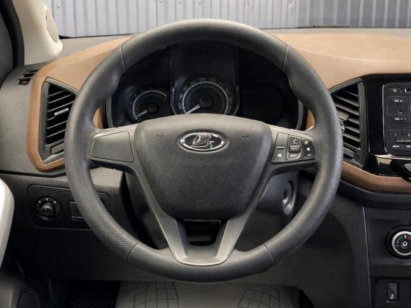 Lada (ВАЗ) XRAY I с пробегом 2017 года, цена 837 000 рублей, 131611 км, хэтчбек, Автокод Объявления