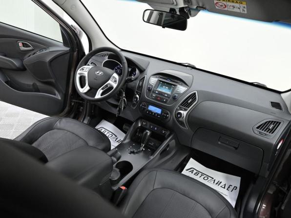 Hyundai ix35 I Рестайлинг с пробегом 2015 года, цена 1 019 000 рублей, 118635 км, внедорожник, Автокод Объявления