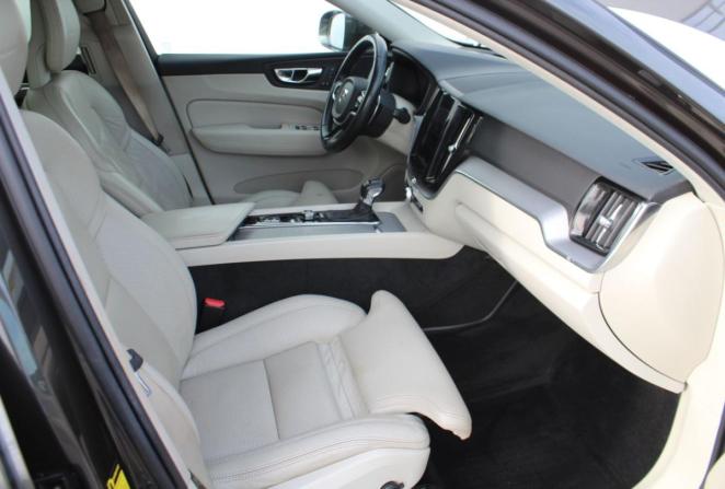 Volvo XC60 II с пробегом 2017 года, цена 3 570 000 рублей, 66502 км, внедорожник, Автокод Объявления