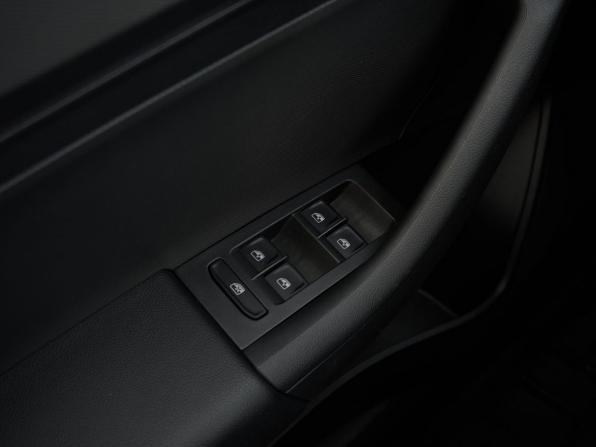 Volkswagen Polo VI с пробегом 2022 года, цена 1 740 000 рублей, 71209 км, лифтбек, Автокод Объявления