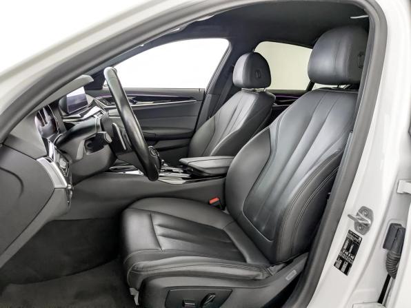 BMW 5 серии VII (G30/G31/G38) с пробегом 2020 года, цена 3 680 000 рублей, 104500 км, седан, Автокод Объявления