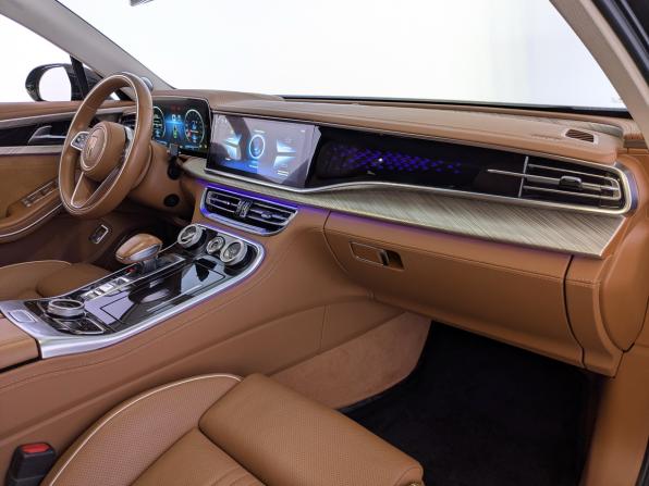 Hongqi H9 I с пробегом 2021 года, цена 3 190 000 рублей, 82881 км, седан, Автокод Объявления