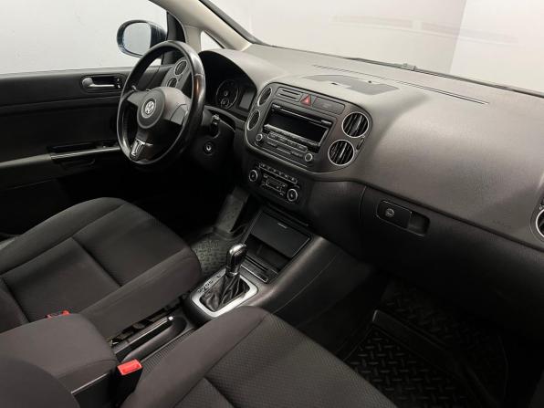 Volkswagen Golf Plus II с пробегом 2012 года, цена 665 000 рублей, 214793 км, хэтчбек, Автокод Объявления