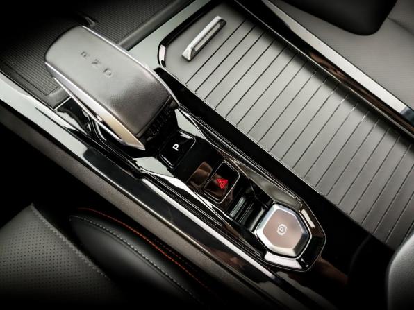 Geely Cityray с пробегом 2024 года, цена 2 360 000 рублей, 28241 км, внедорожник, Автокод Объявления