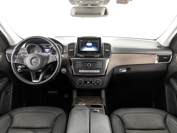 Mercedes-Benz GLE I (W166) с пробегом 2018 года, цена 4 900 000 рублей, 27947 км, внедорожник, Автокод Объявления
