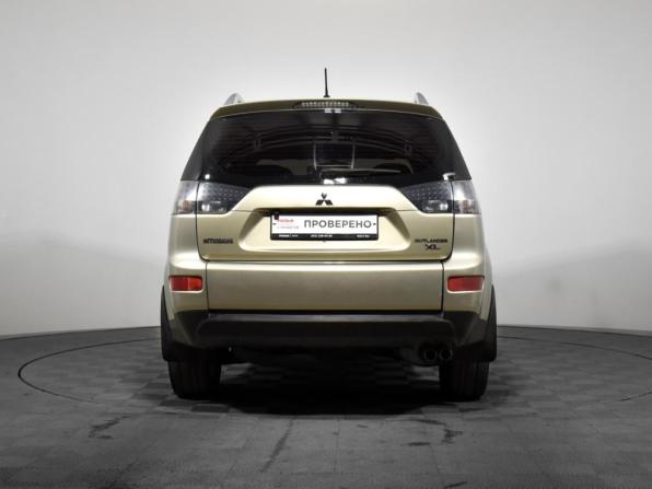 Mitsubishi Outlander II с пробегом 2008 года, цена 899 000 рублей, 268653 км, внедорожник, Автокод Объявления