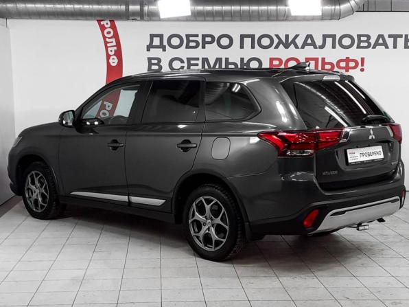 Mitsubishi Outlander III Рестайлинг 3 с пробегом 2018 года, цена 2 099 000 рублей, 93099 км, внедорожник, Автокод Объявления