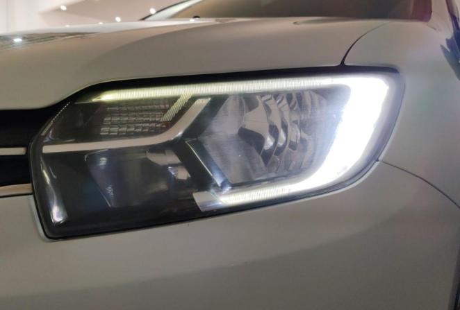 Renault Logan II Рестайлинг с пробегом 2019 года, цена 850 000 рублей, 91462 км, седан, Автокод Объявления